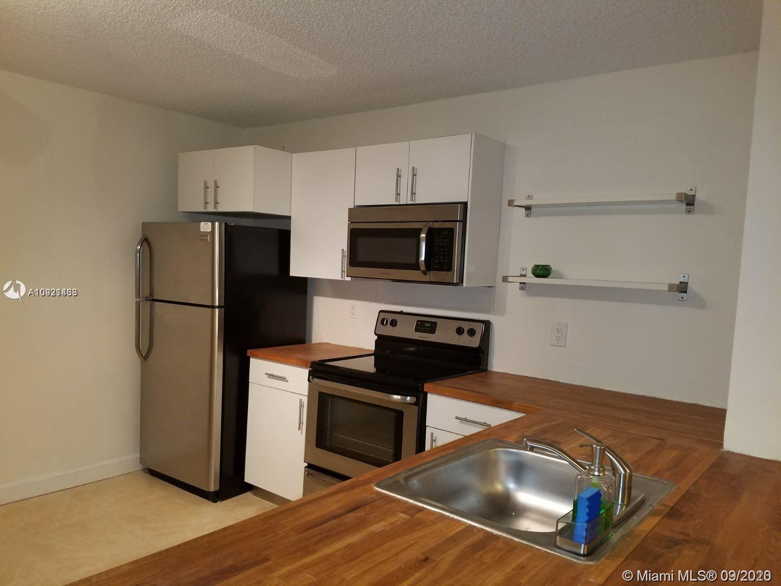 Plantation, FL 33324,10161 W Sunrise Blvd #104