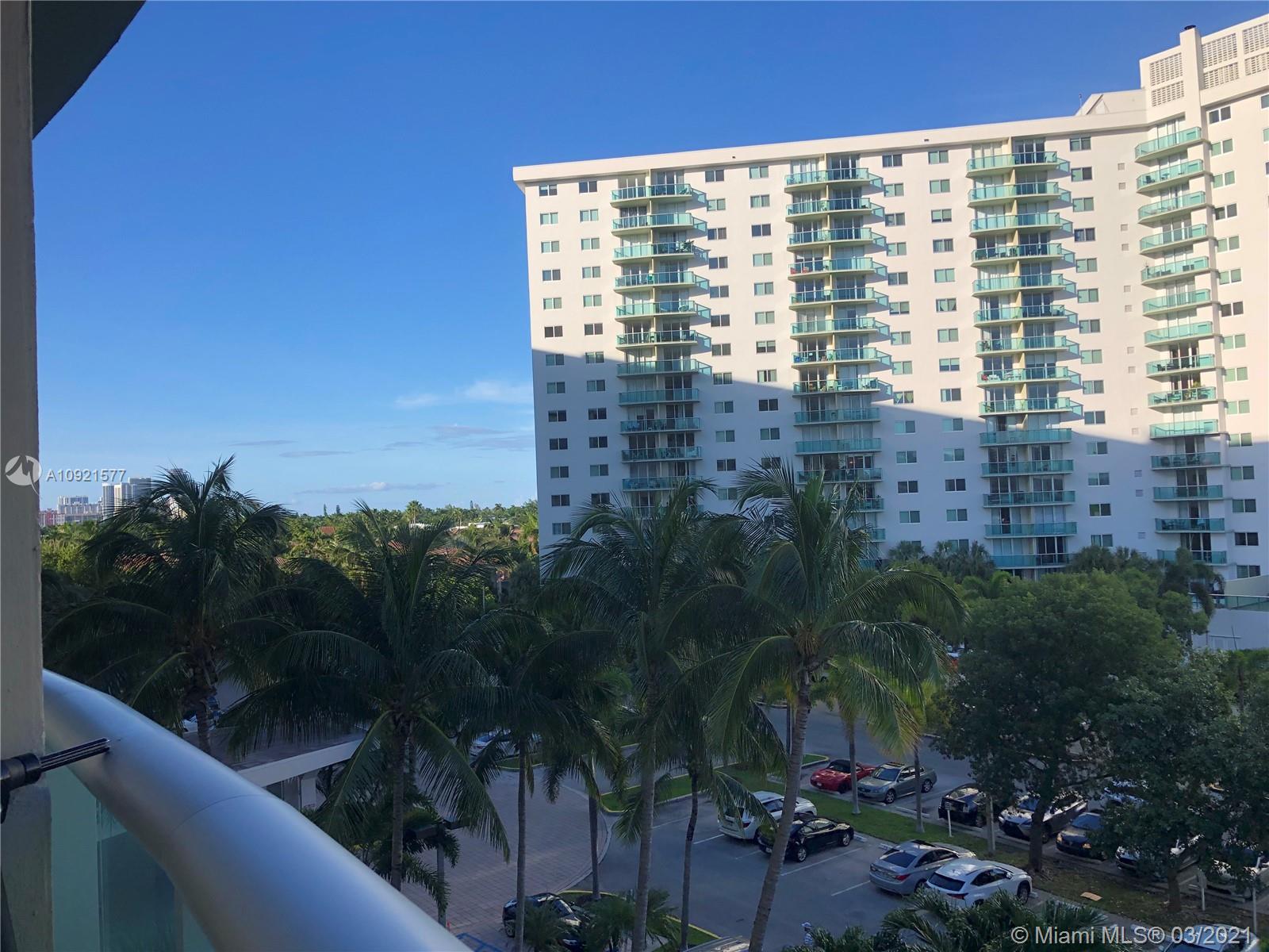 Sunny Isles Beach, FL 33160,19390 Collins Ave #504