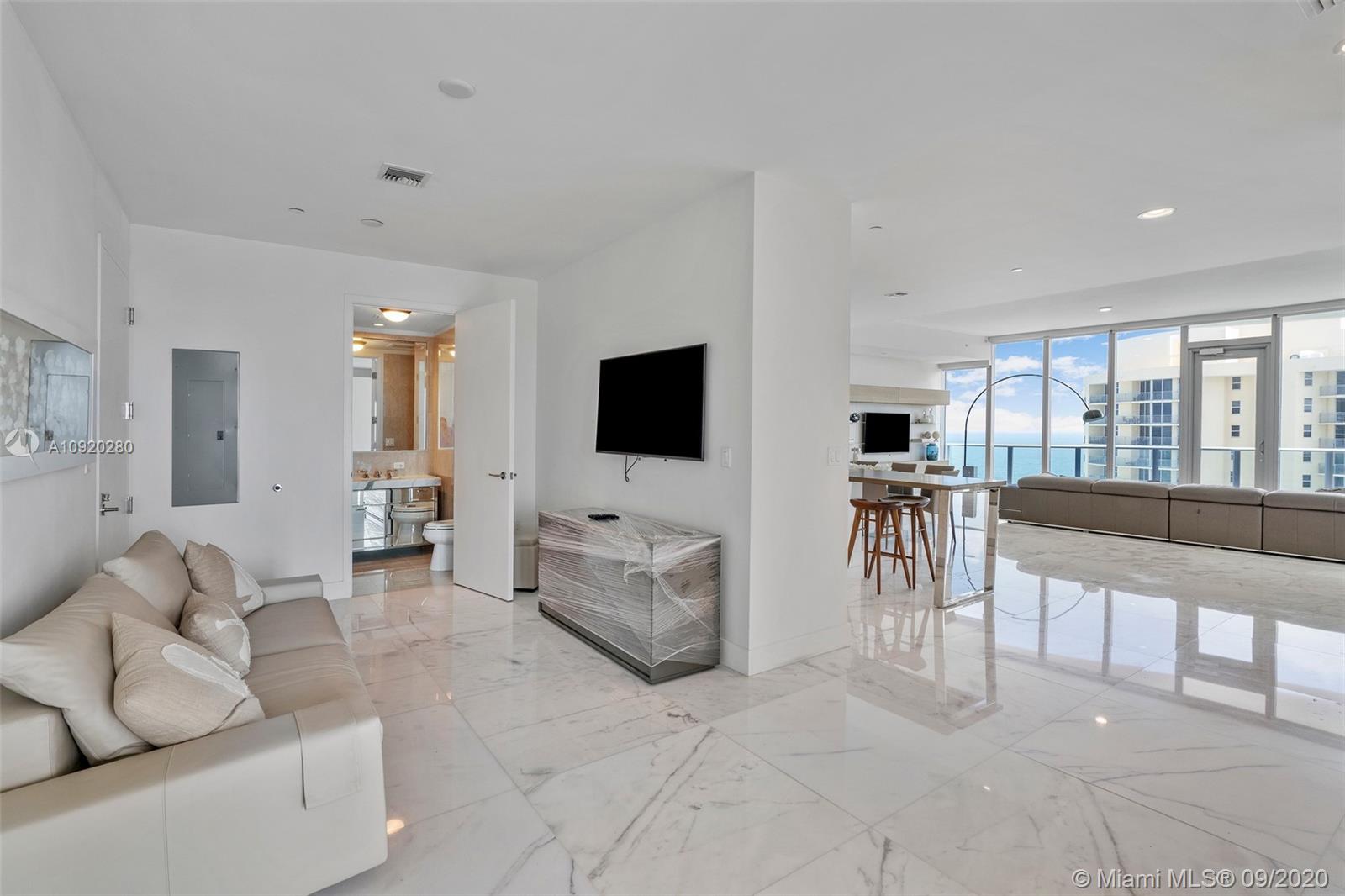 17475 Collins Ave #1803, Sunny Isles Beach, FL 33160