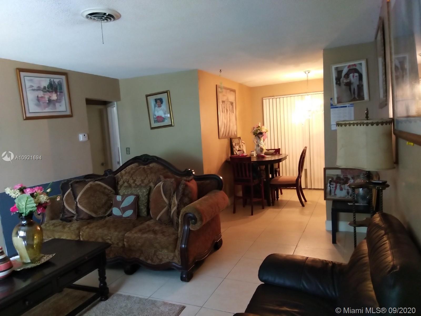 4215 NW 52nd Ave, Lauderdale Lakes, FL 33319