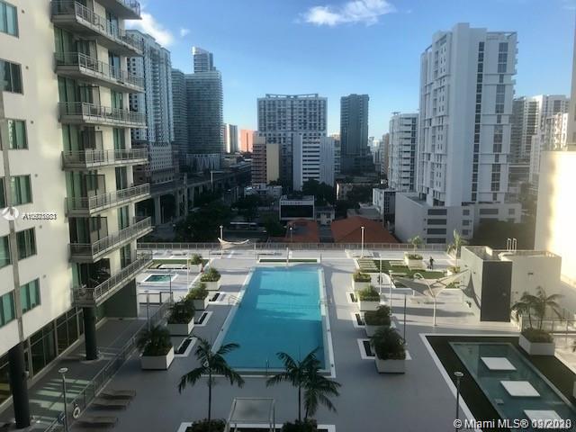 Miami, FL 33130,690 SW 1st Ct #1425