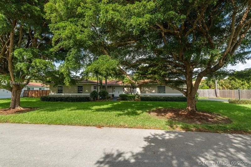 Palmetto Bay, FL 33157,16450 SW 77th Ct