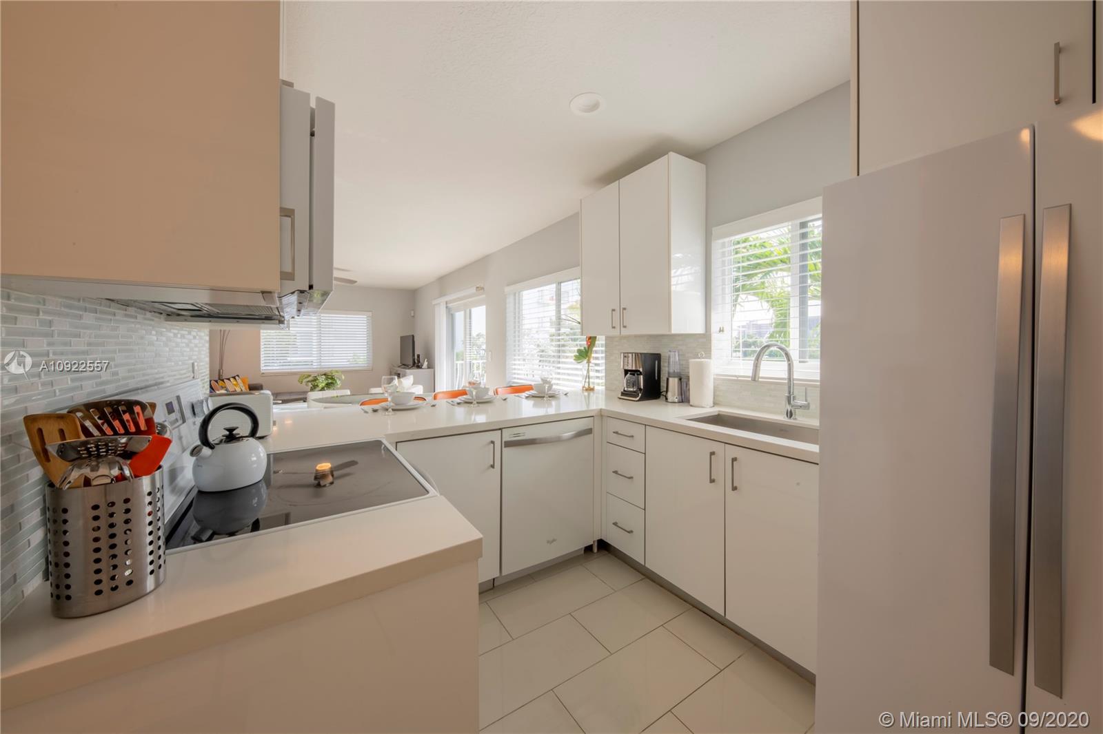 Pompano Beach, FL 33062,1705 N Riverside Dr #5