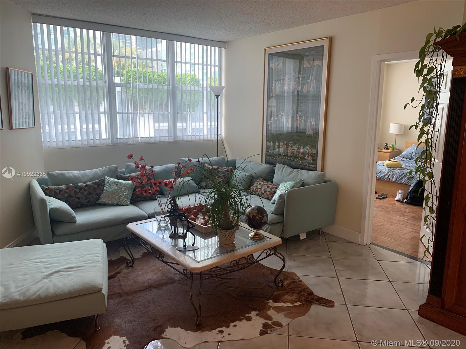 Miami, FL 33131,999 Brickell Bay Dr #1010