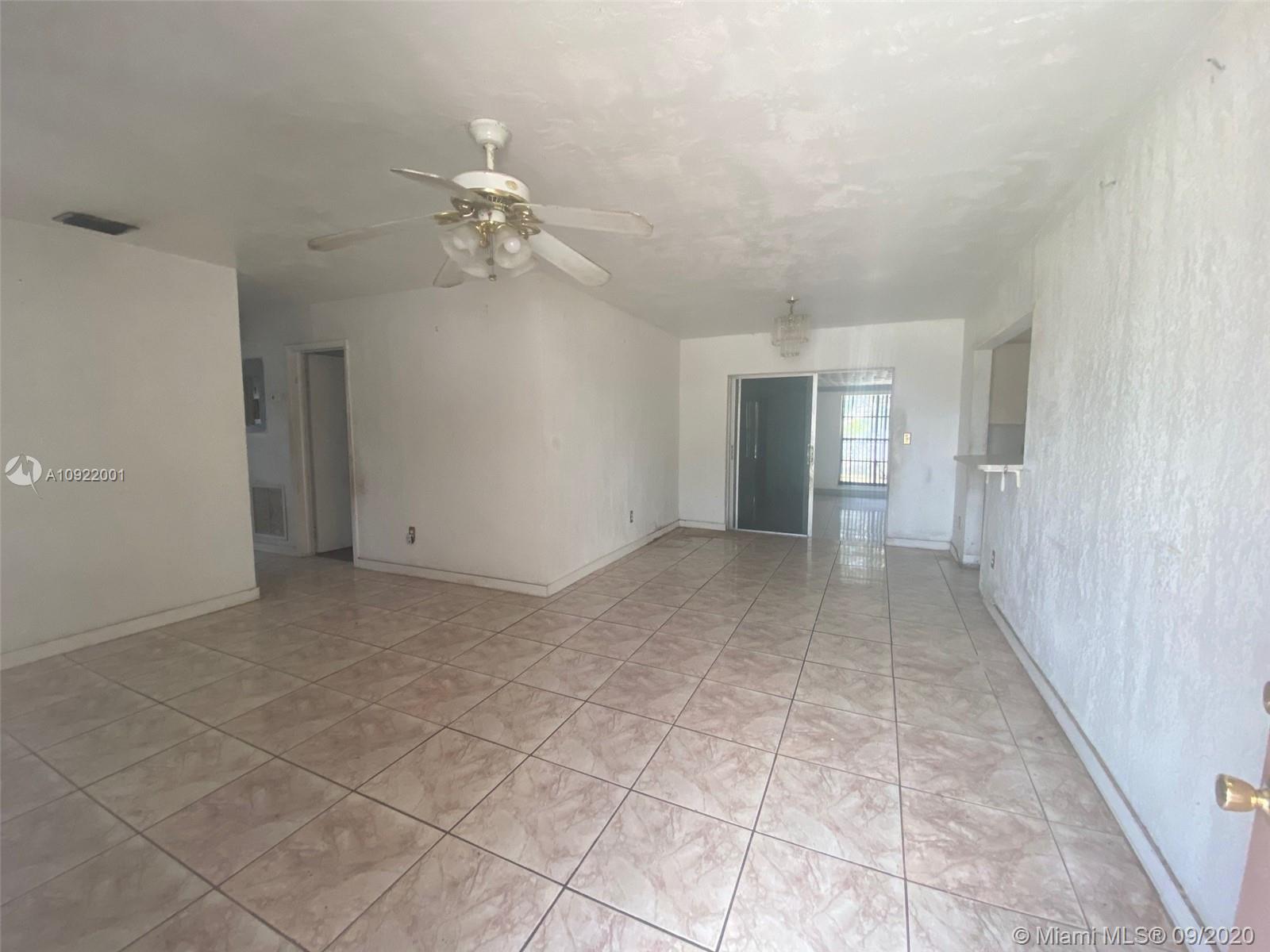 Miami Gardens, FL 33055,20242 NW 39th Ct