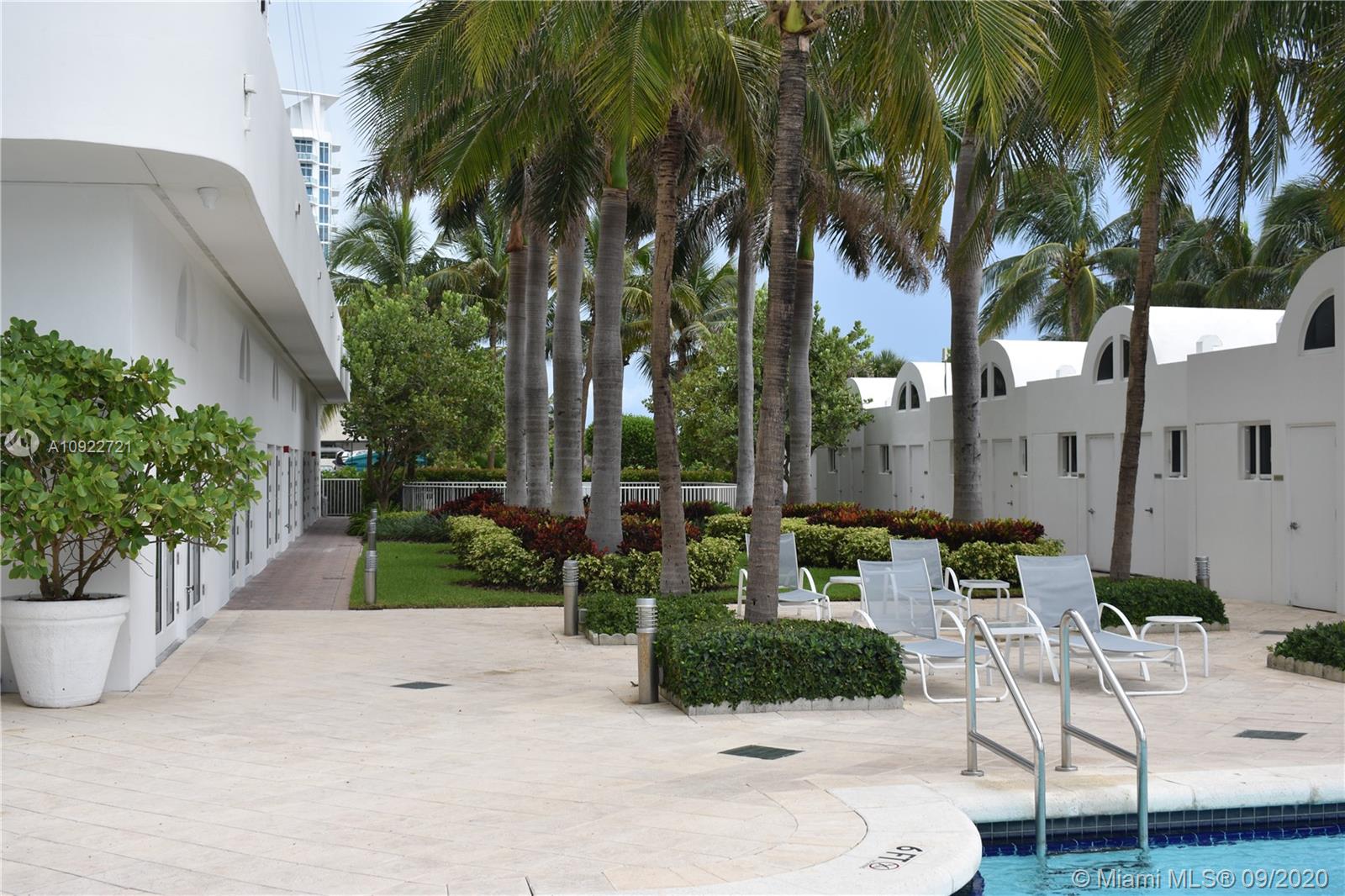 6365 Collins Ave #CAB17, Miami Beach, FL 33141