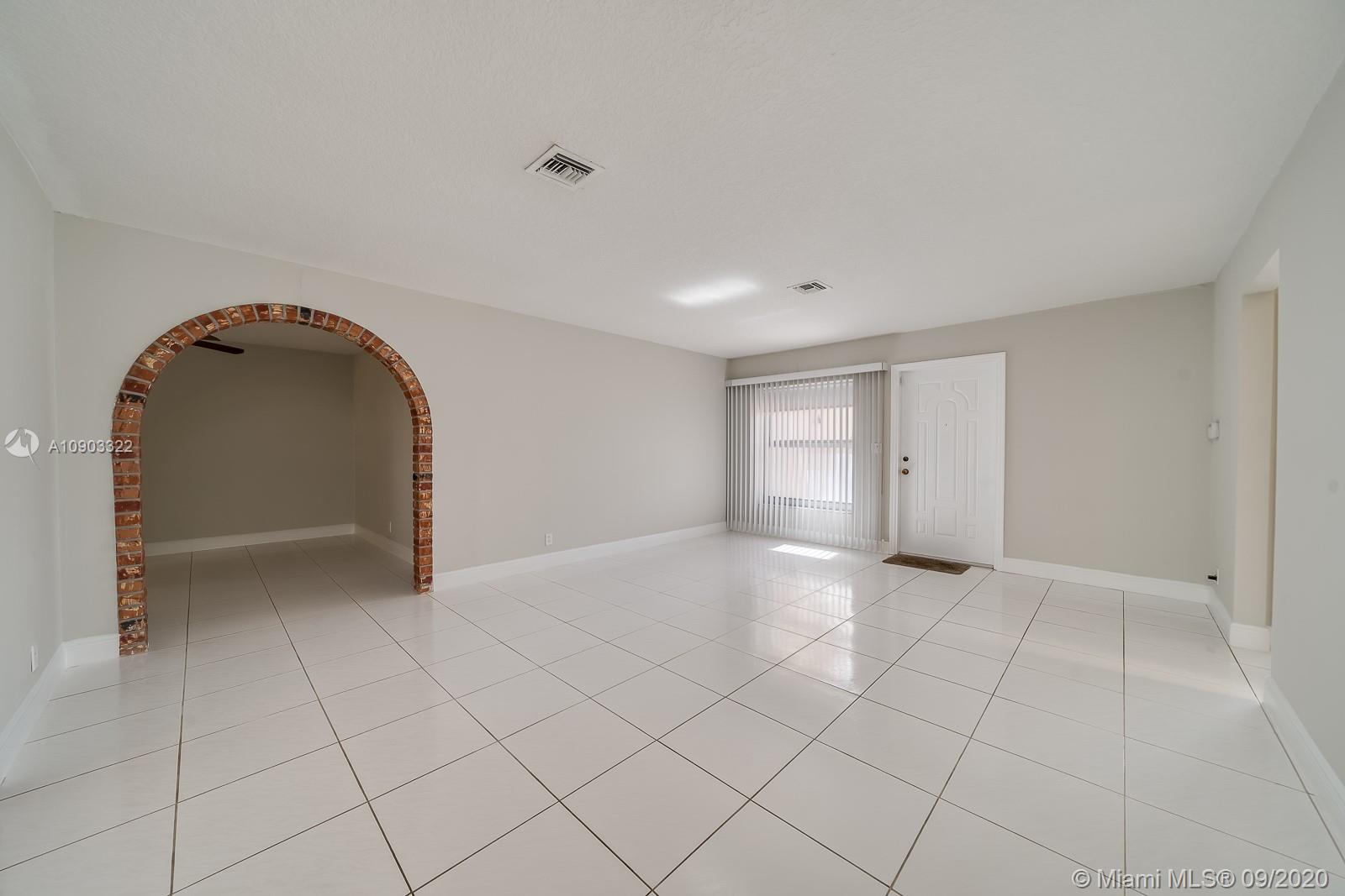 Coral Springs, FL 33071,8377 NW 19th Ct