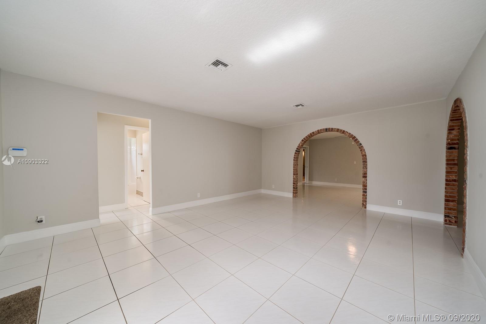 Coral Springs, FL 33071,8377 NW 19th Ct