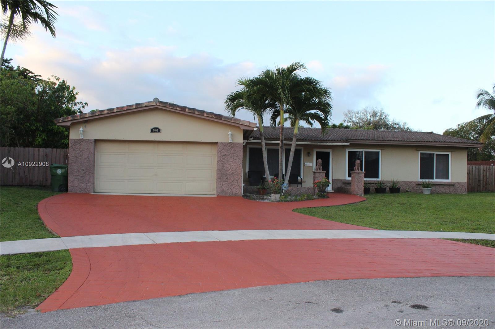 8650 NW 23rd St, Pembroke Pines, FL 33024