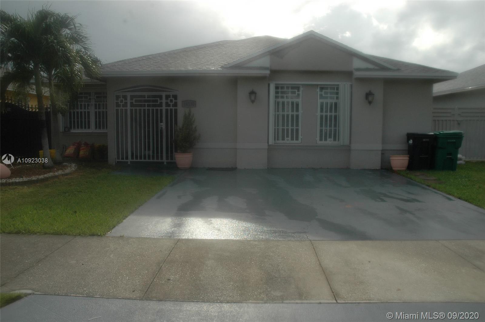 Miami, FL 33177,18130 SW 136th Ct