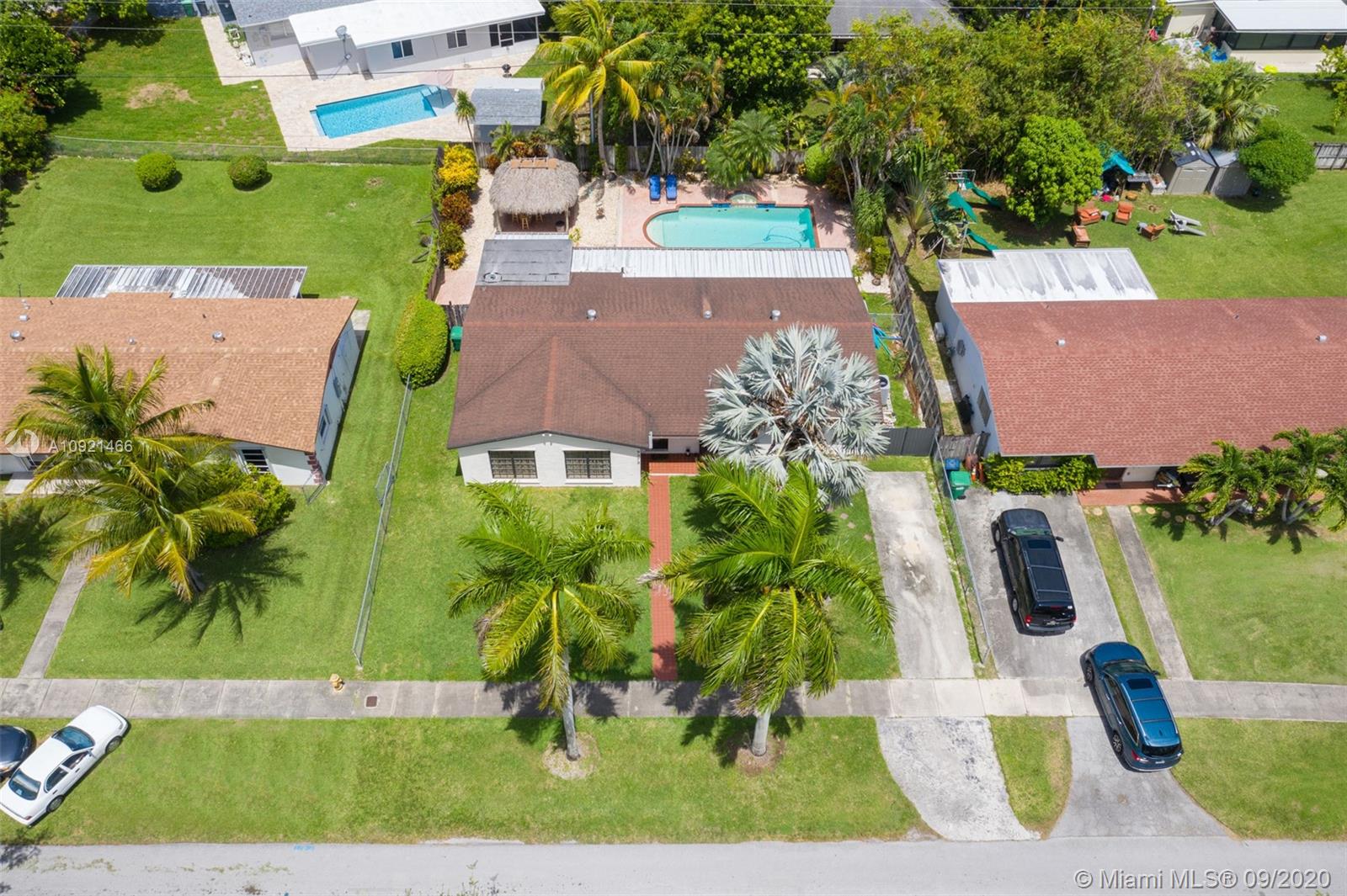 Palmetto Bay, FL 33157,9373 SW 182nd St