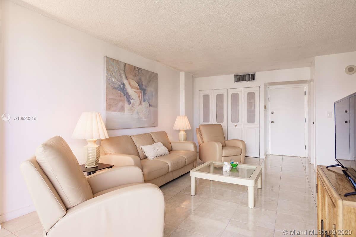 Sunny Isles Beach, FL 33160,16919 N Bay Rd #808