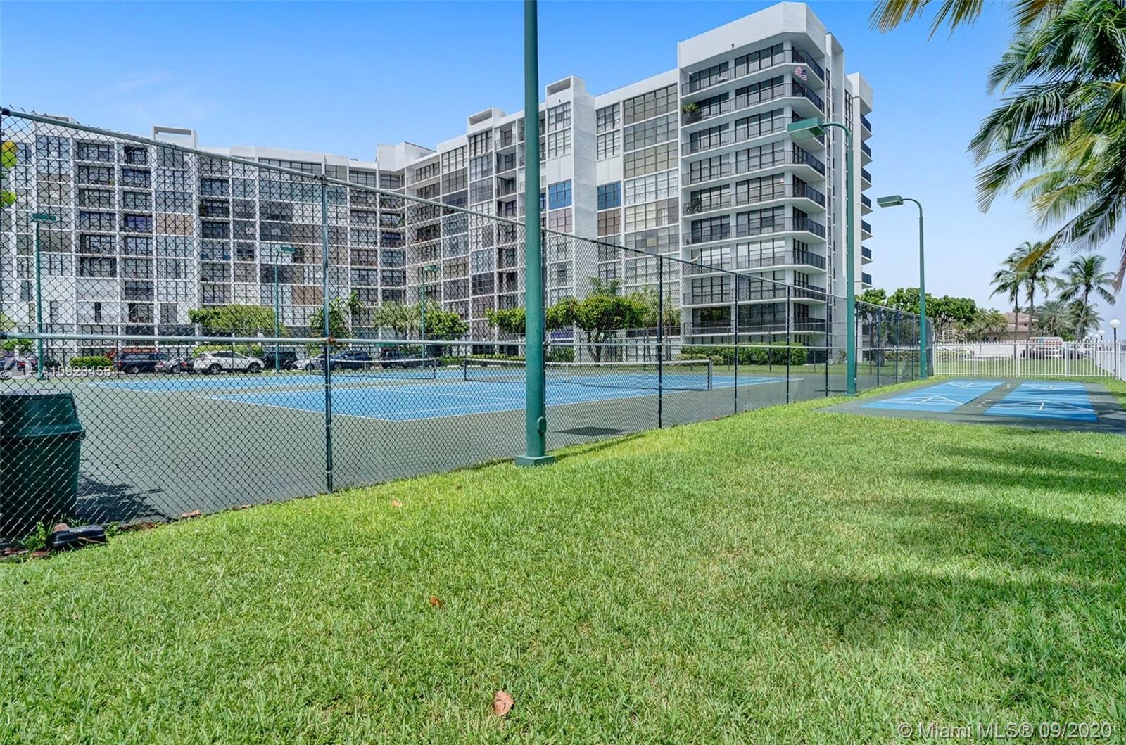 Hallandale Beach, FL 33009,800 Parkview Dr #803