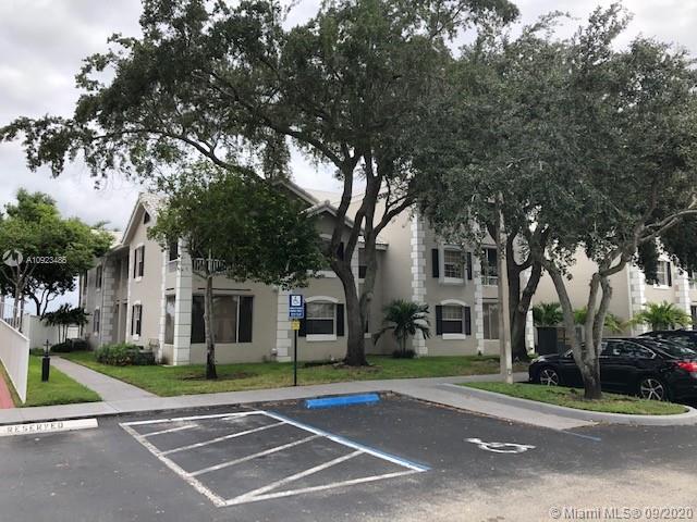 2811 N Oakland Forest Dr #201, Oakland Park, FL 33309