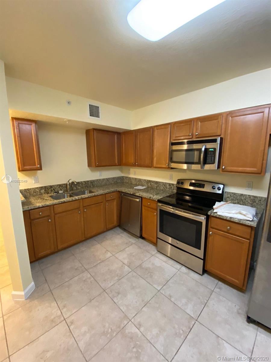 Cutler Bay, FL 33190,22301 SW 88th Pl #205-3