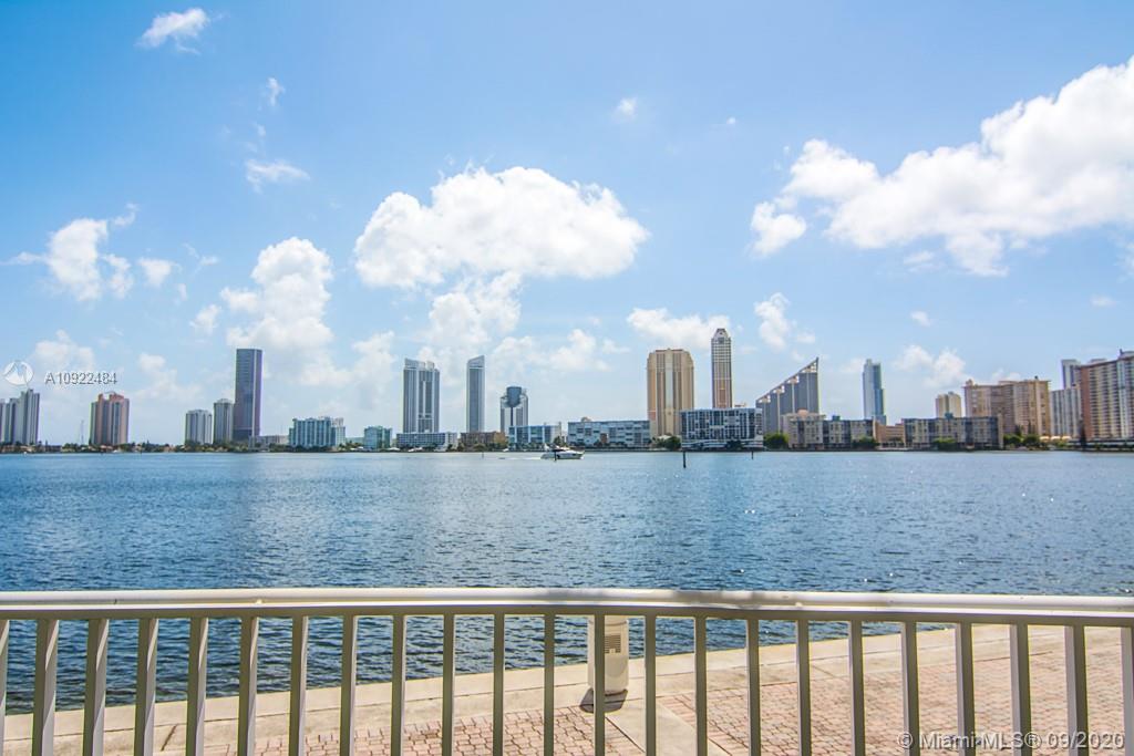 Aventura, FL 33160,2800 Island Blvd #401