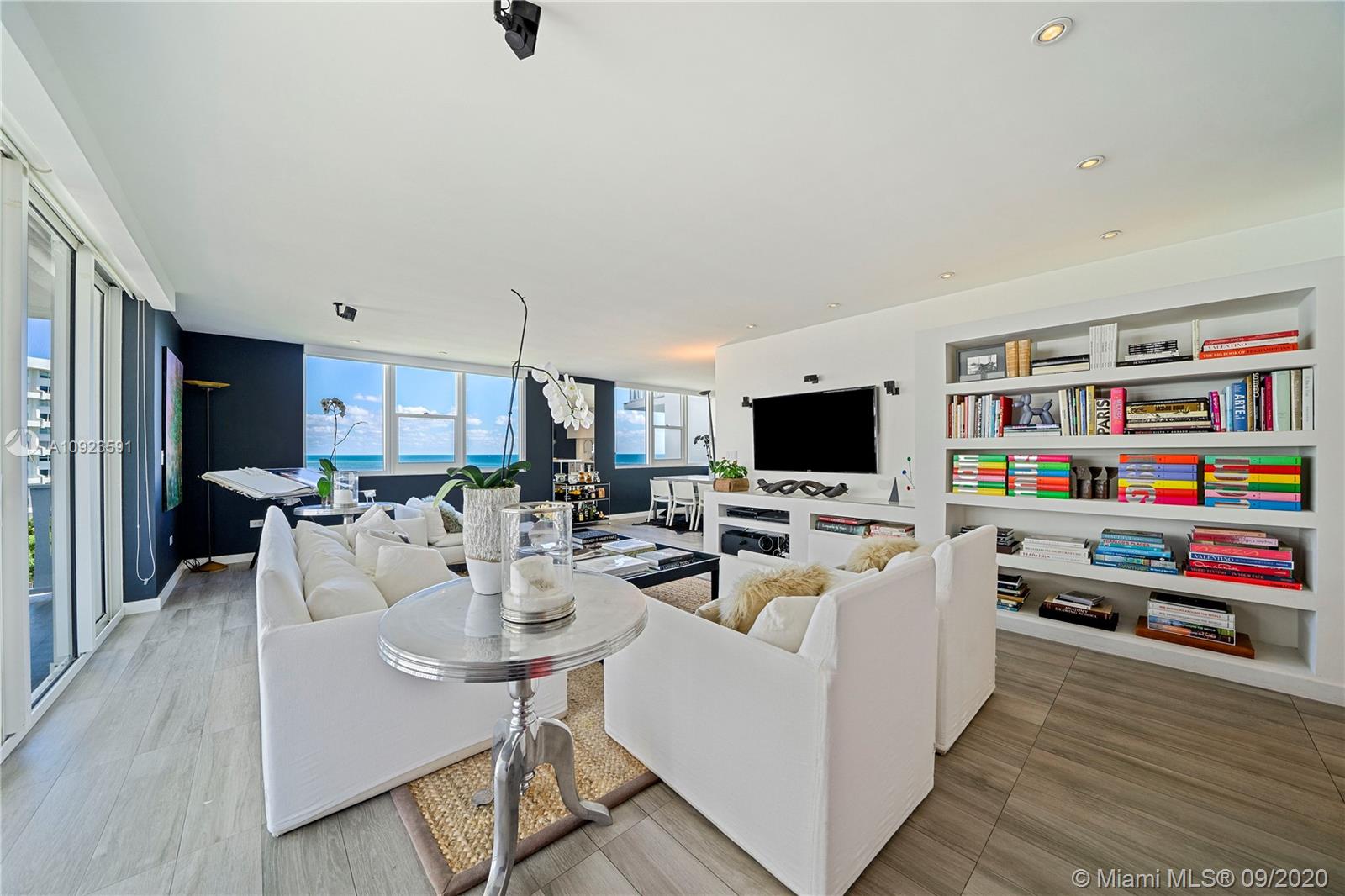 Key Biscayne, FL 33149,200 Ocean Lane Dr #609