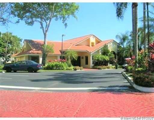 10105 W Sunrise Blvd #101, Plantation, FL 33322