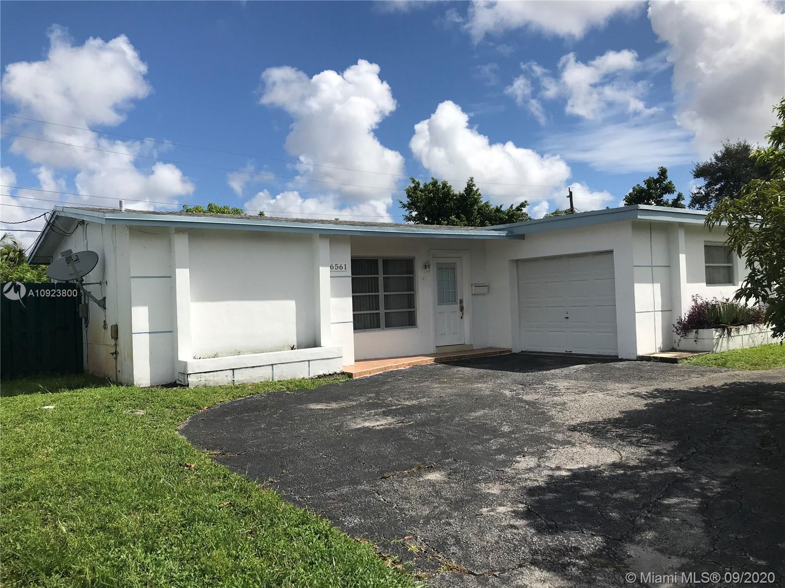 6561 NW 28th St, Sunrise, FL 33313