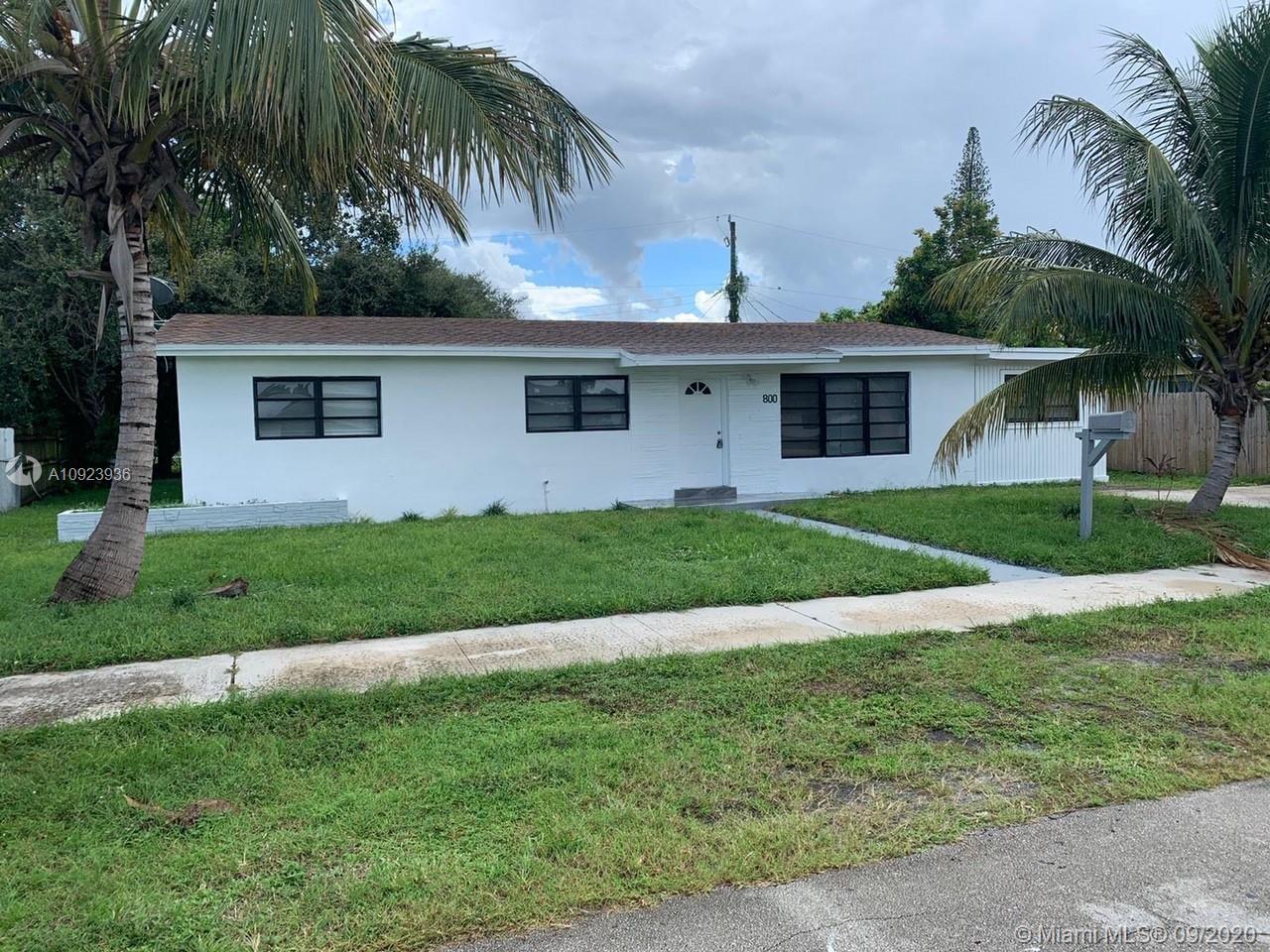 800 NW 168th Dr, Miami Gardens, FL 33169