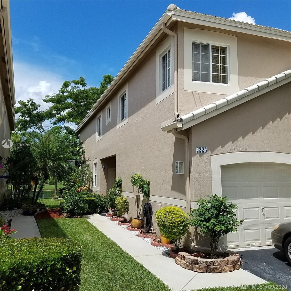 Weston, FL 33327,2225 Salerno Cir