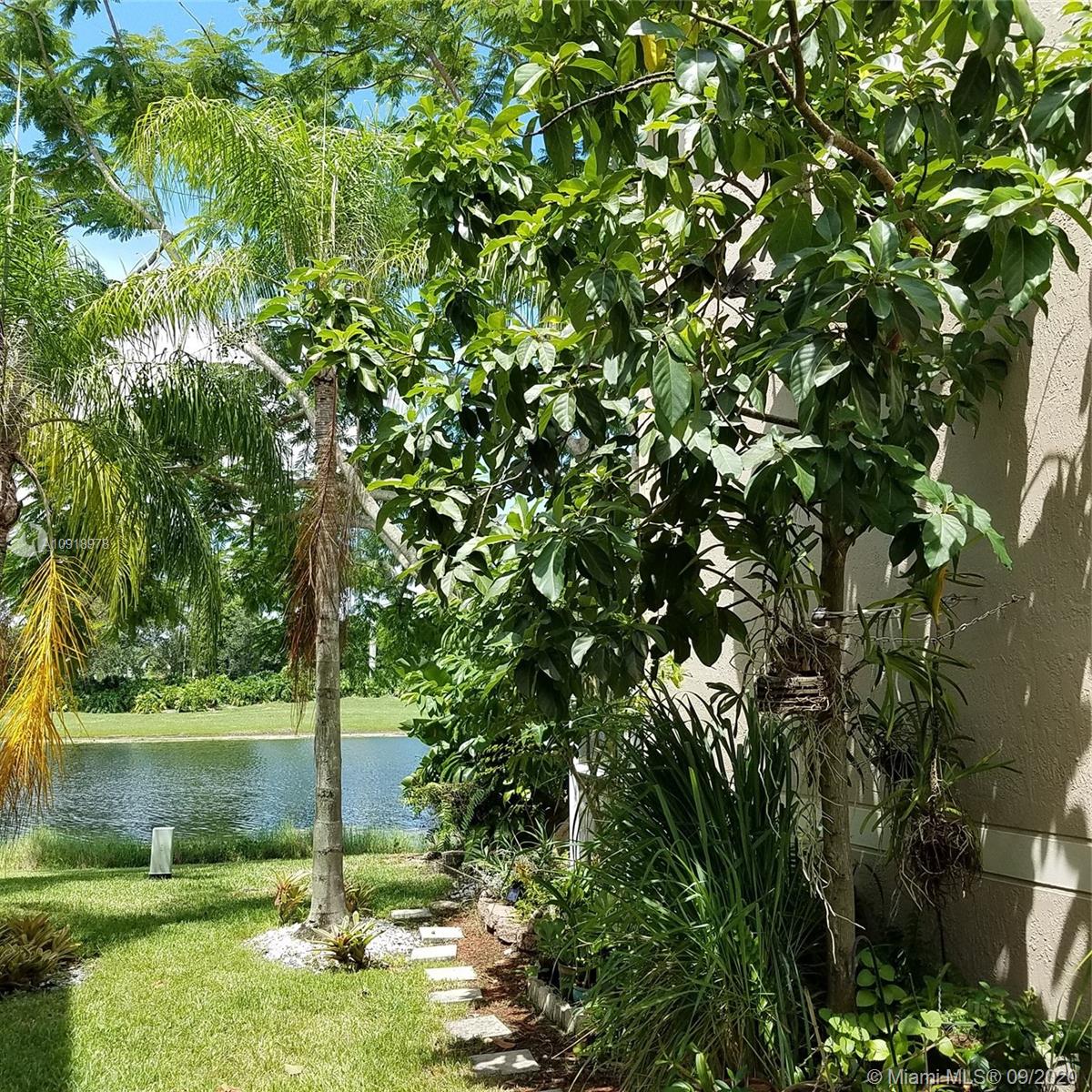 Weston, FL 33327,2225 Salerno Cir