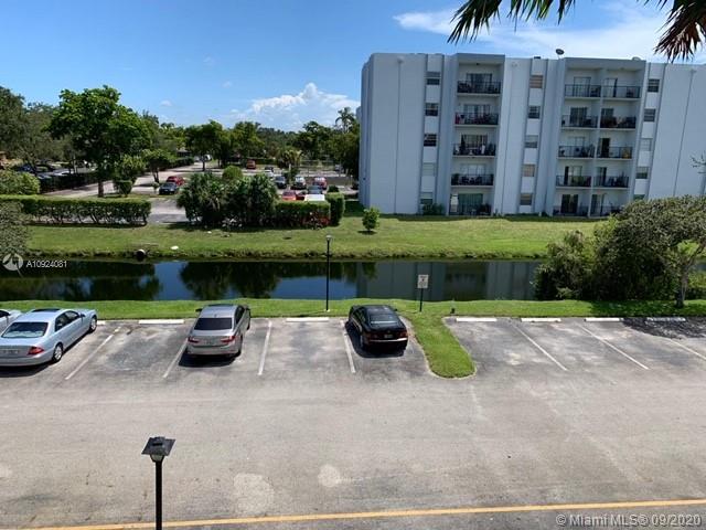 Plantation, FL 33313,7400 NW 17th St #305