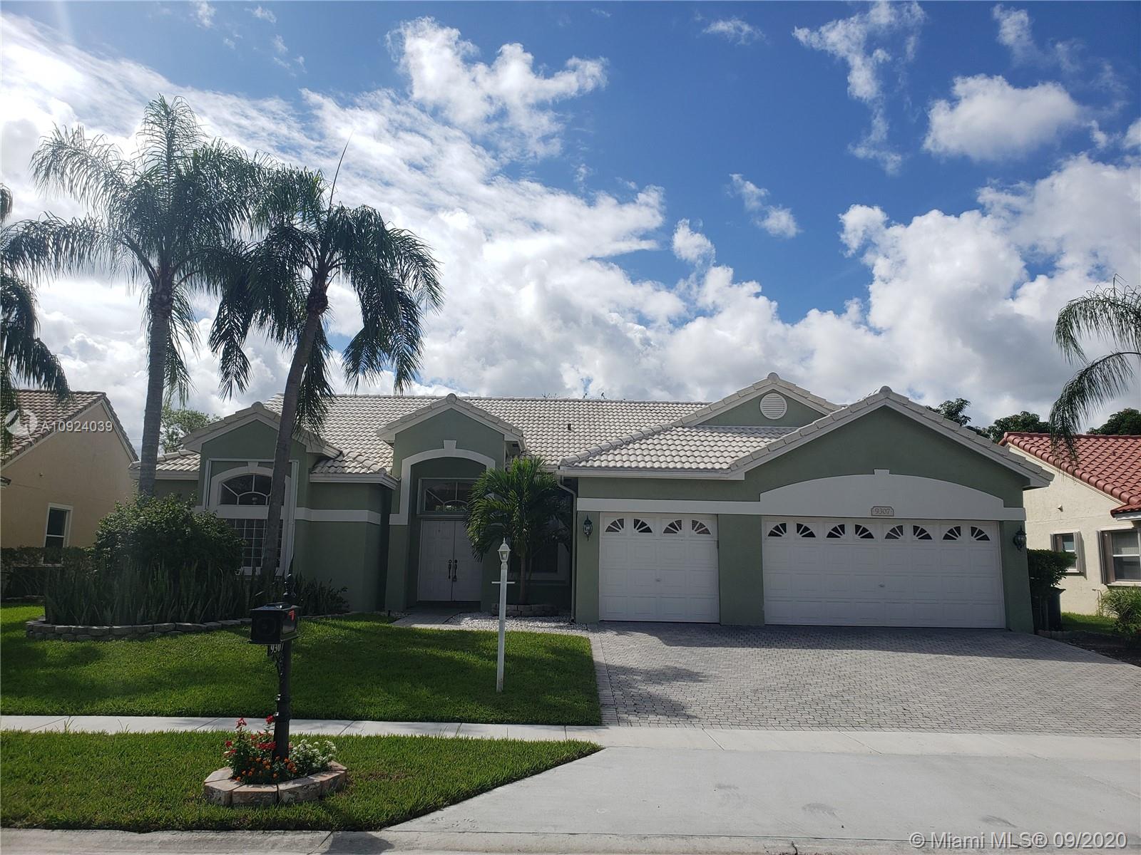 Boca Raton, FL 33496,9307 Lake Serena Dr