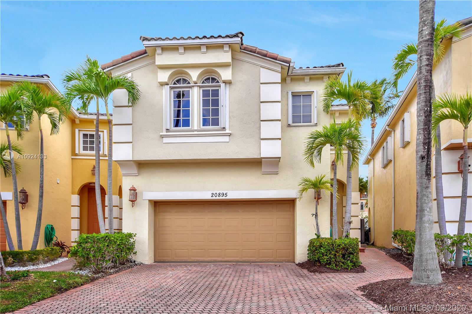 Photo 1 of 20895 30th Pl in Aventura - MLS A10924133