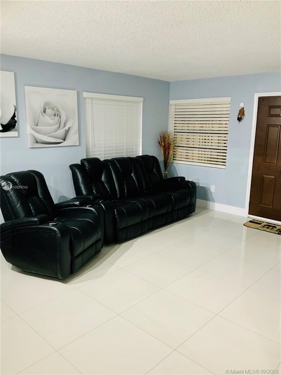 Hialeah, FL 33016,5369 W 23rd Ave #2-2