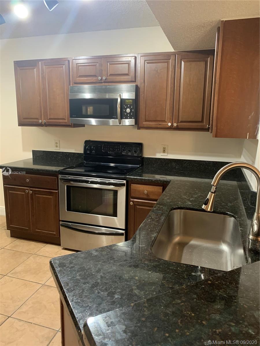 Coral Springs, FL 33067,8761 Wiles Rd #201