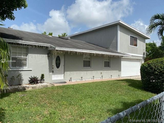 155 SW 16th Ter, Homestead, FL 33030