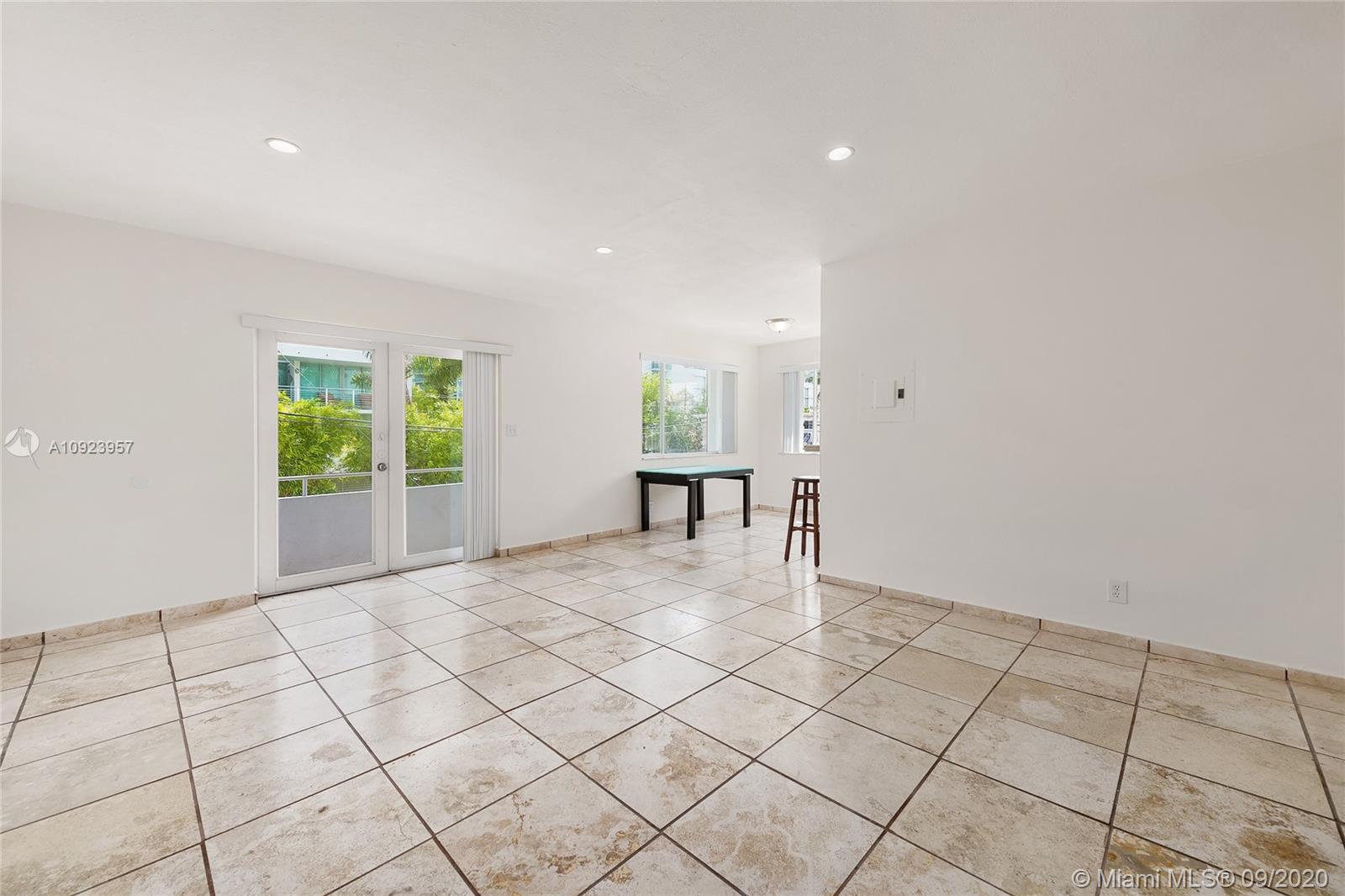 Miami Beach, FL 33139,1601 Bay Rd #5