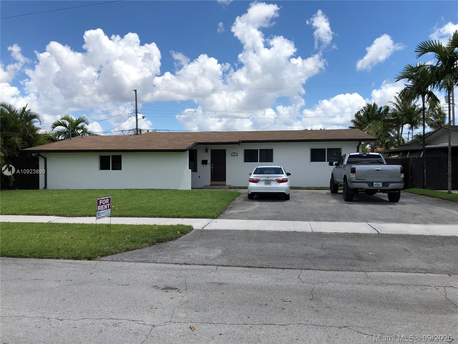 421 W 55th Pl, Hialeah, FL 33012