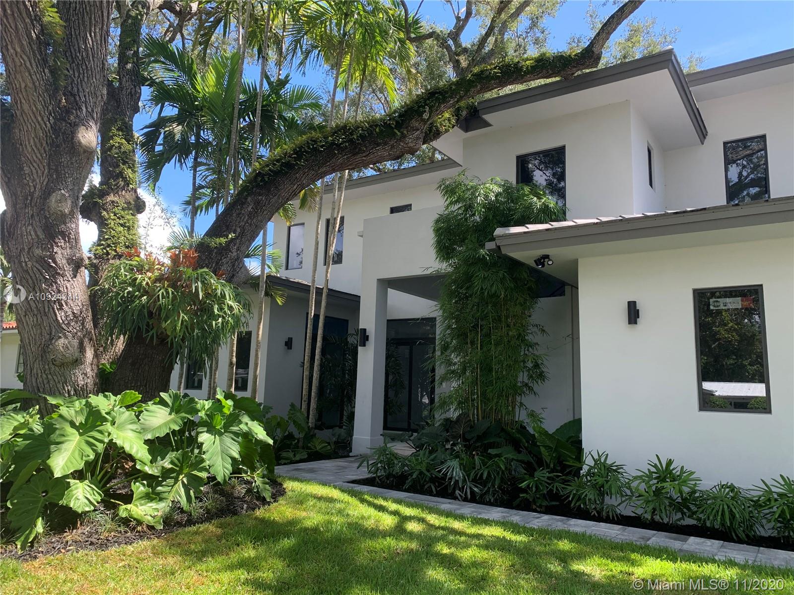 6823 Portillo St, Coral Gables, FL 33146