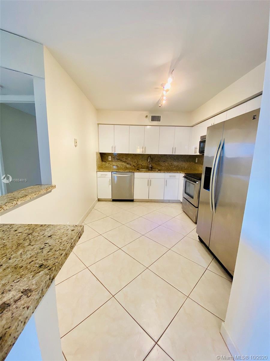 Aventura, FL 33180,3530 Mystic Pointe Dr #407