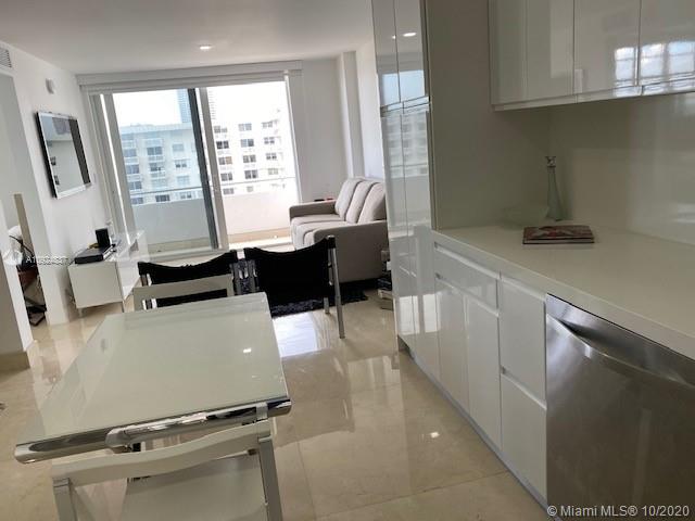 Miami Beach, FL 33139,465 Ocean Dr #1008