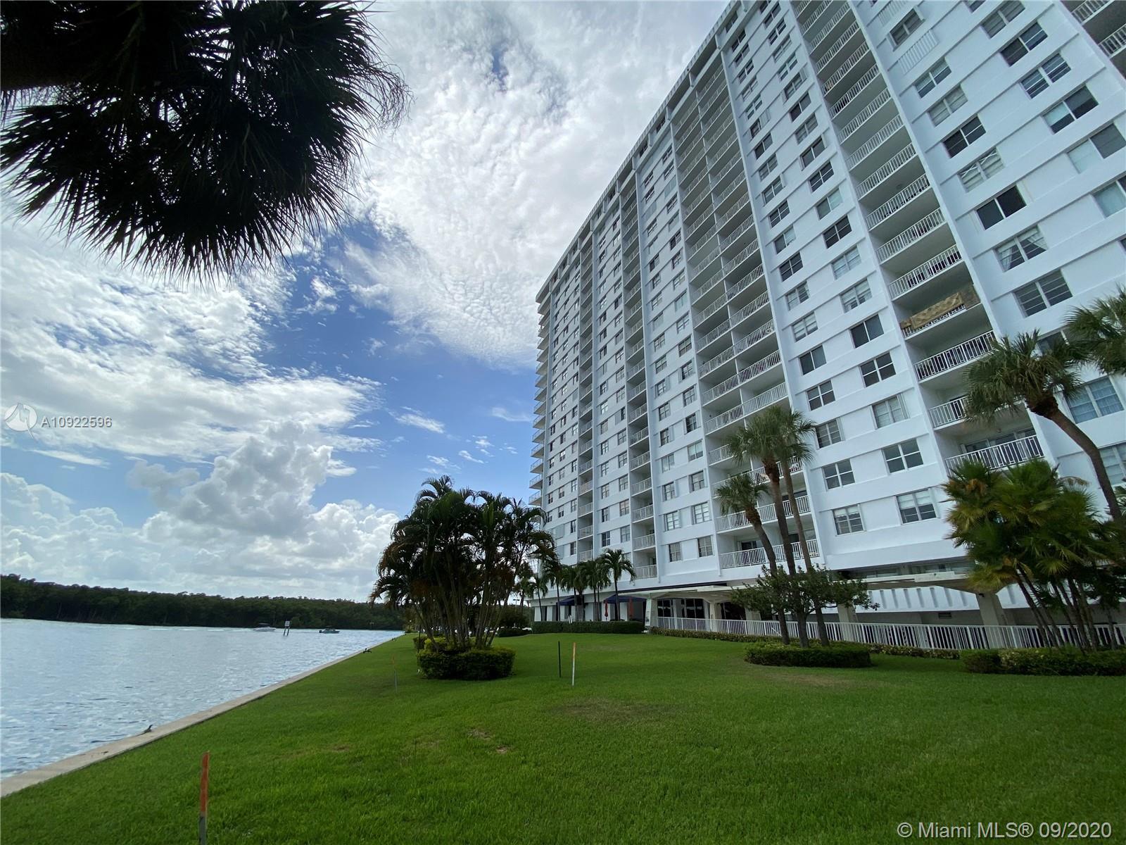 Sunny Isles Beach, FL 33160,500 Bayview Dr #224