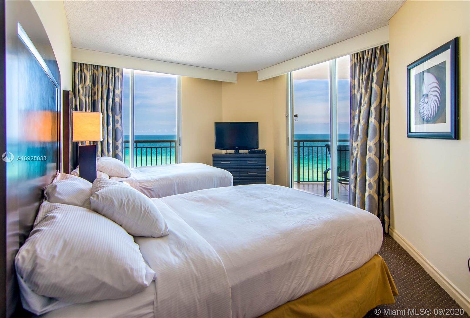 Sunny Isles Beach, FL 33160,17375 Collins Ave #1001