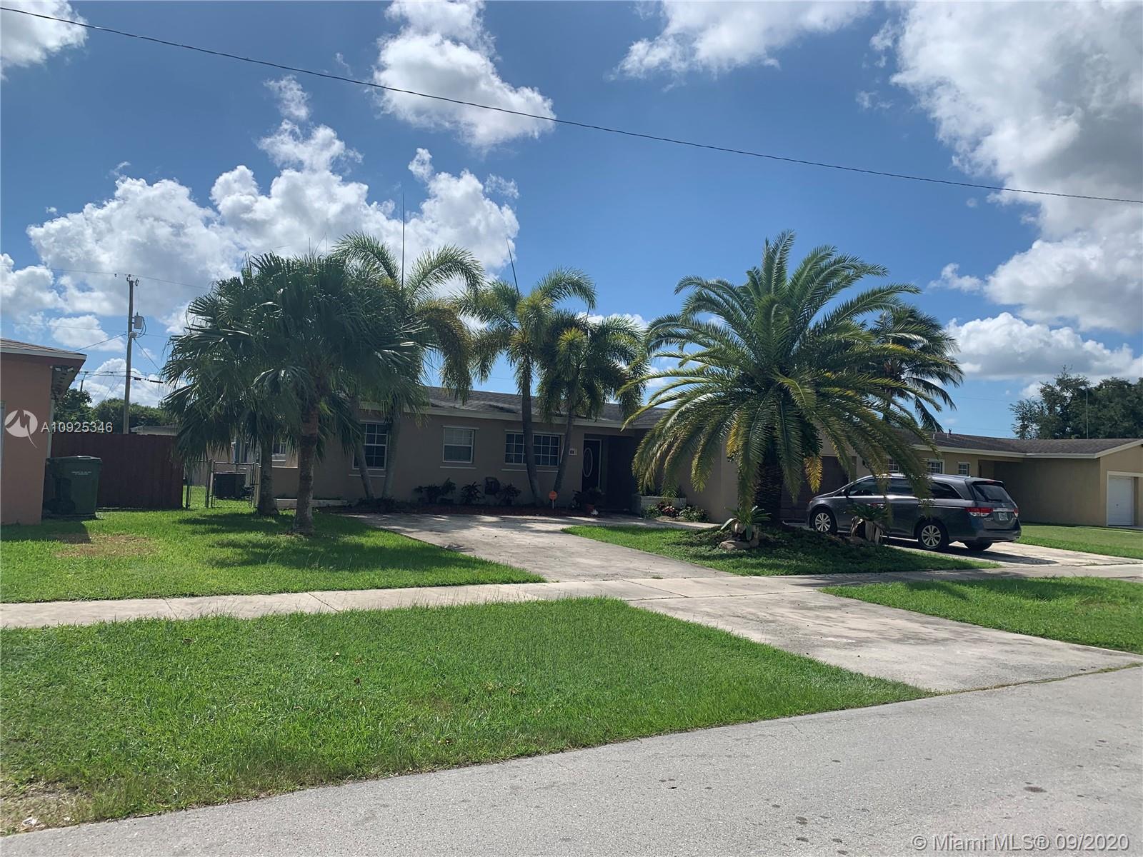 830 NW 9th Ct, Homestead, FL 33030