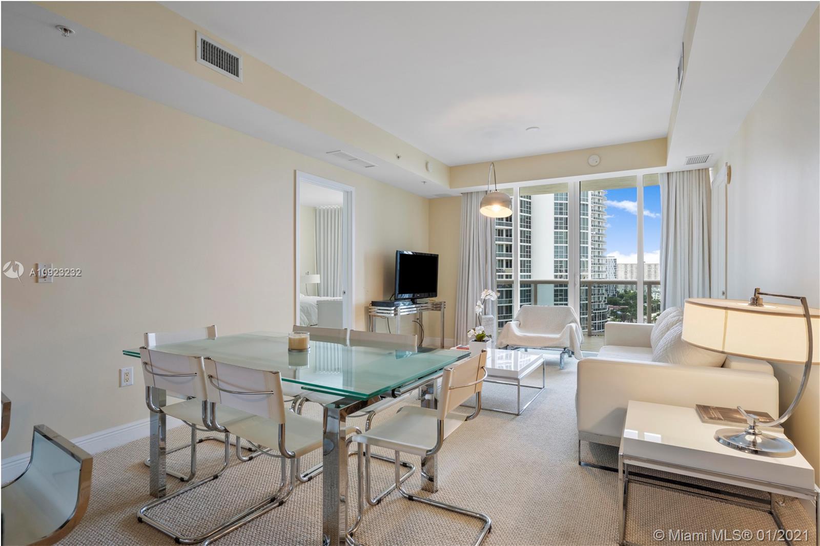 Sunny Isles Beach, FL 33160,18201 Collins Ave #1407