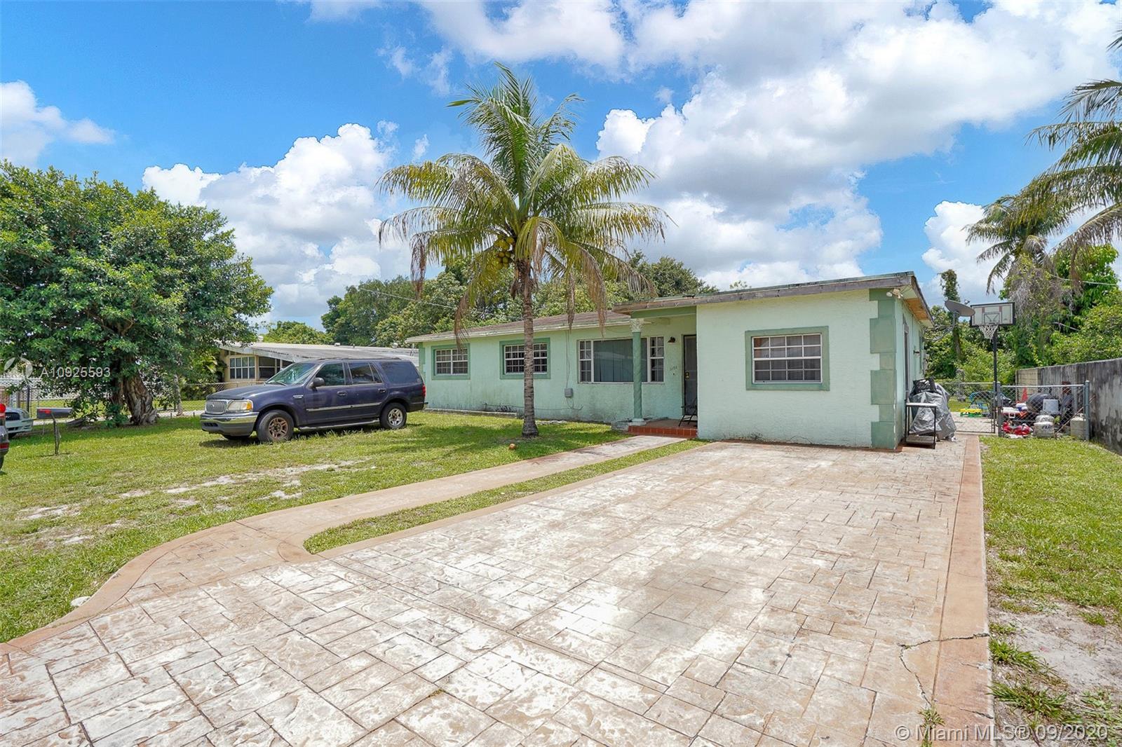 2150 NW 130th St, Miami, FL 33167