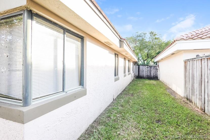 Plantation, FL 33322,9741 NW 18th Ct