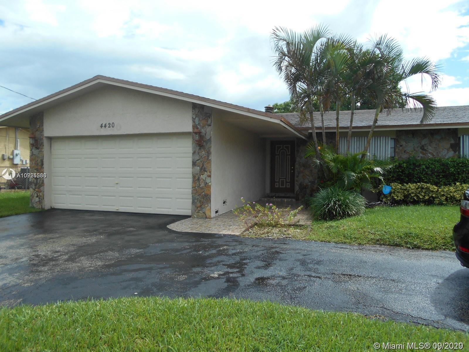 4420 NW 26th St, Lauderhill, FL 33313