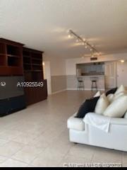 Hollywood, FL 33019,3725 S Ocean Dr #1627