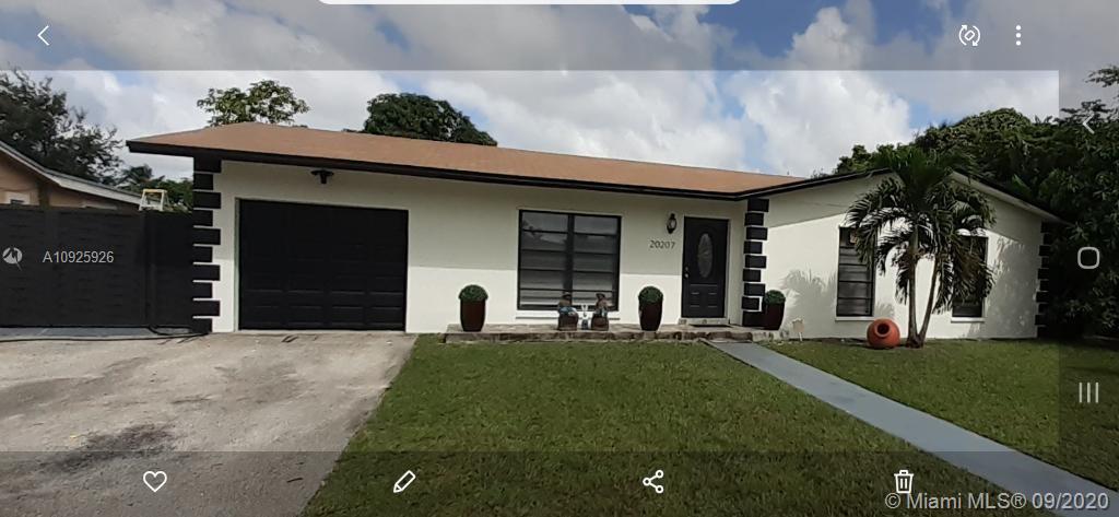 20207 NW 32nd Pl, Miami Gardens, FL 33056