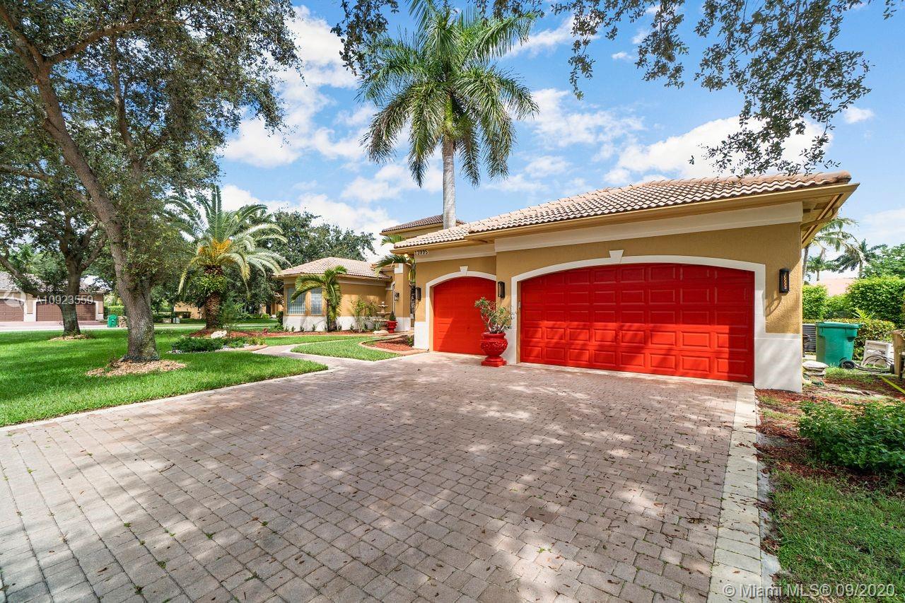 Davie, FL 33330,13995 SW 43rd St