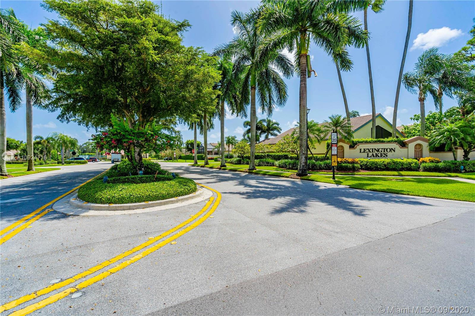 Boynton Beach, FL 33436,10097 Lexington Cir N