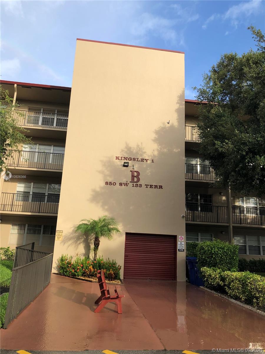 Pembroke Pines, FL 33027,850 SW 133rd Ter #104B