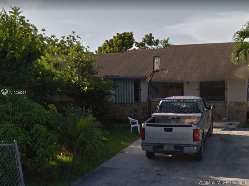 654 NW 2nd St, Florida City, FL 33034